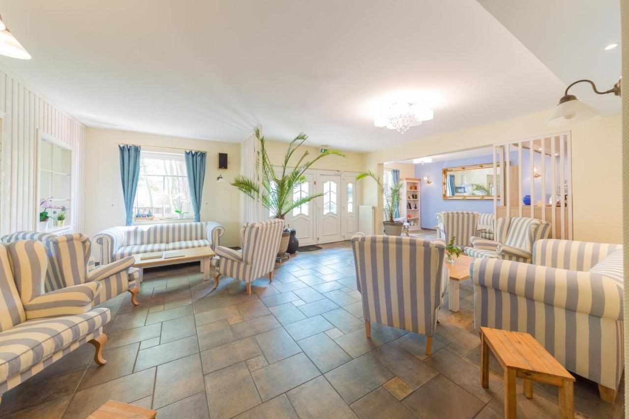 Dependance Am Alt Gaarzer Eck Hotell Rerik Exteriör bild